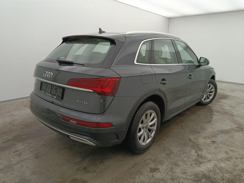 Audi Q5 30 TDI Aut. LED-Matrix Virtual Navi Leather KeylessStart Klima PDC ... #3