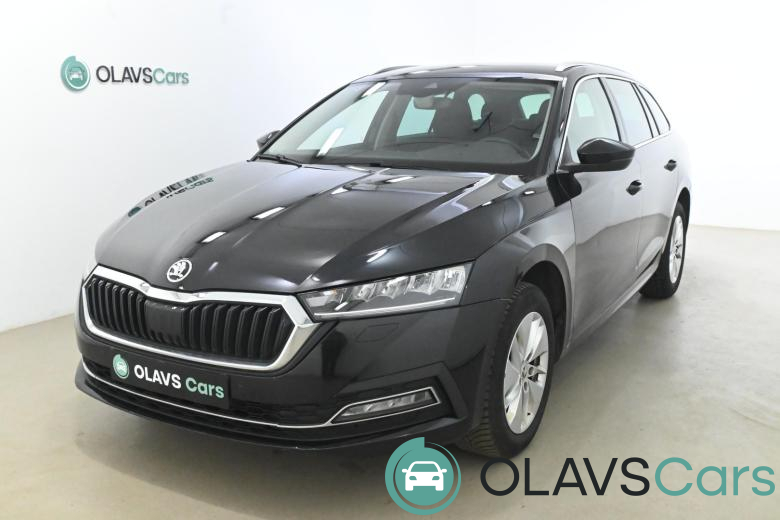 Skoda Octavia 2.0 TDI Clever LED CarPlay Navi Camera Klima PDC ...