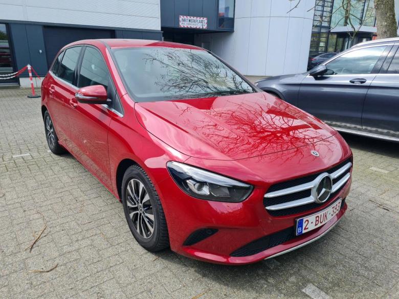 Mercedes B 200 d Aut. LED Widescreen Navi 1/2 Sport-Leather Klima PDC ... #2