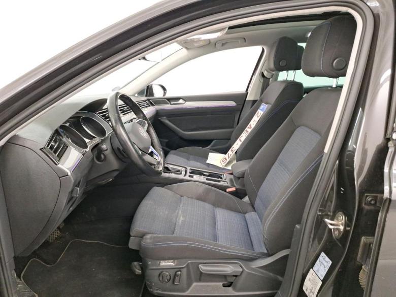 Volkswagen Passat GTE 1.4 PHEV Pano Aut. LED-Matrix Sport-Seats Navi CarPlay Klima PDC ... #6