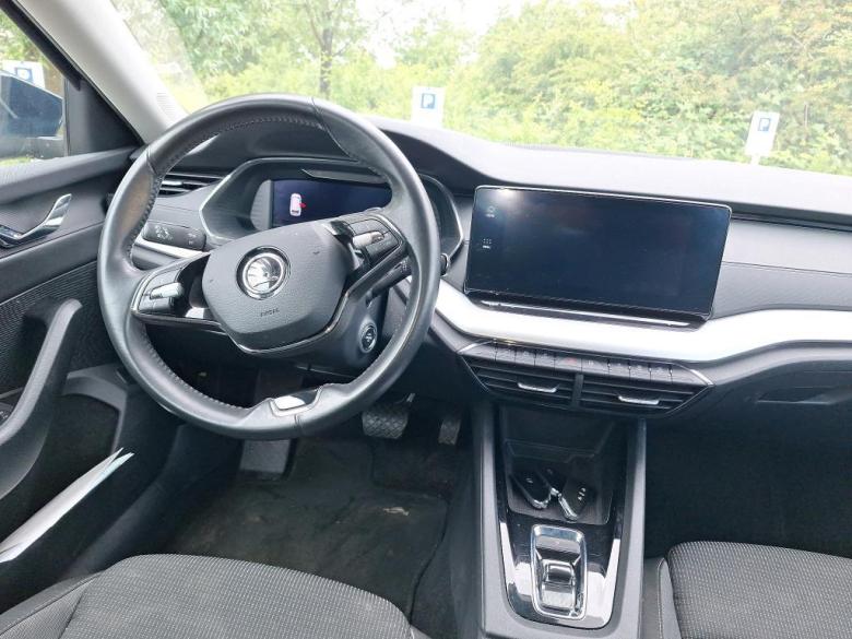 Skoda Octavia 1.4 PHEV Ambition Aut. LED Virtual CarPlay Navi Camera KeylessGo Klima PDC ... #6