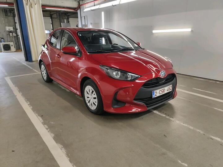 Toyota Yaris 1.5 Hybrid Dynamic Aut. Navi Camera Klima PDC ... #2