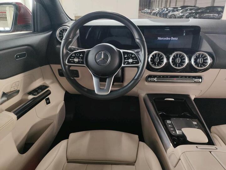 Mercedes GLA 200 d Pano Progressive Aut. Widescreen Ambient LED Navi Sport-Leather Klima PDC ... #5