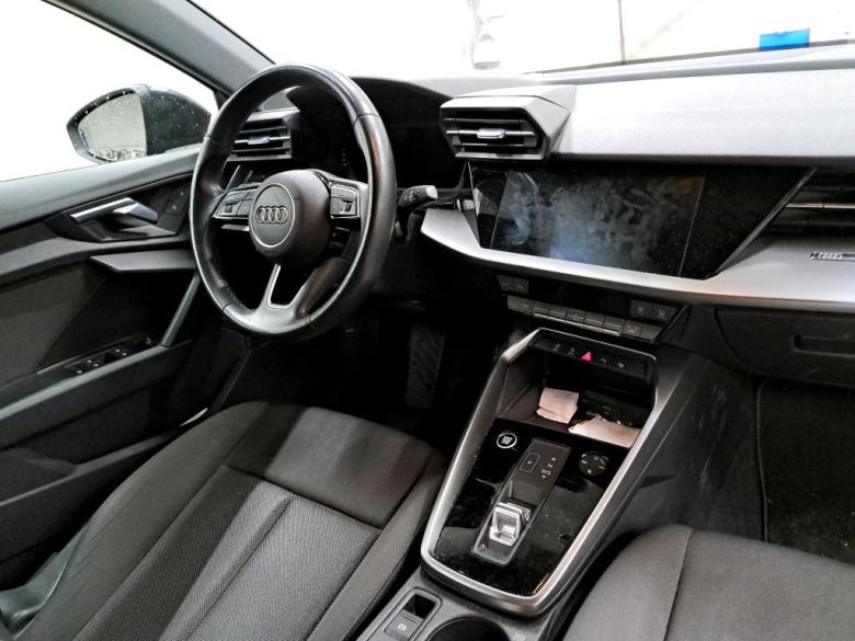 Audi A3 SB 30 TDI Aut. LED Virtual Navi Klima PDC ... #3