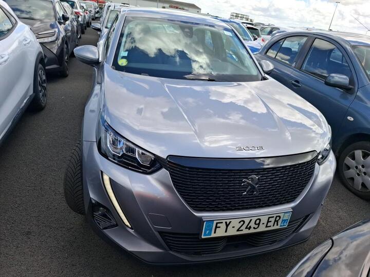 Peugeot 2008 1.5 BlueHDI LED Navi Klima PDC ... #2