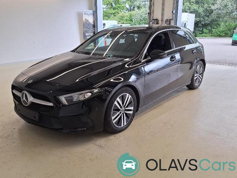 Mercedes A 180 d Aut. Progressive LED Widescreen Ambient CarPlay Navi Sport-Leather Klima PDC ...