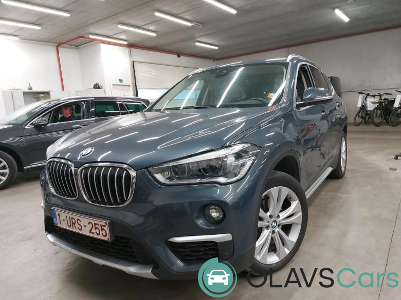 BMW X1 sDrive18iA xLine Aut. Pano LED Navi Sport-Leather KeylessGo Klima PDC ...