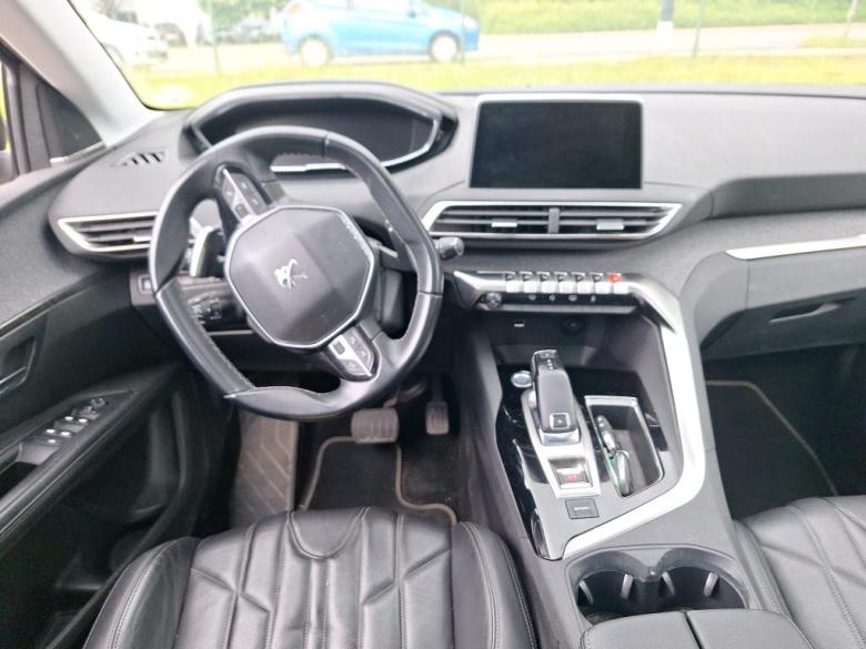 Peugeot 5008 1.5 BlueHDi Aut. 7PL Allure Pano Focal LED Lether Navi KeylessGo Camera Klima PDC ... #3