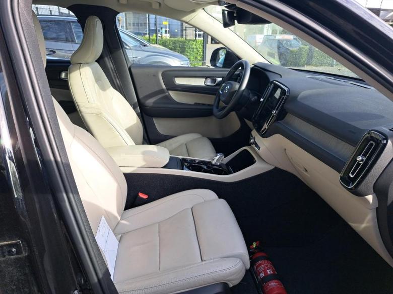 Volvo XC40 T2 Aut. Inscription Pano Harman/Kardon LED Virtual Navi Sport-Leather Klima PDC ... #6
