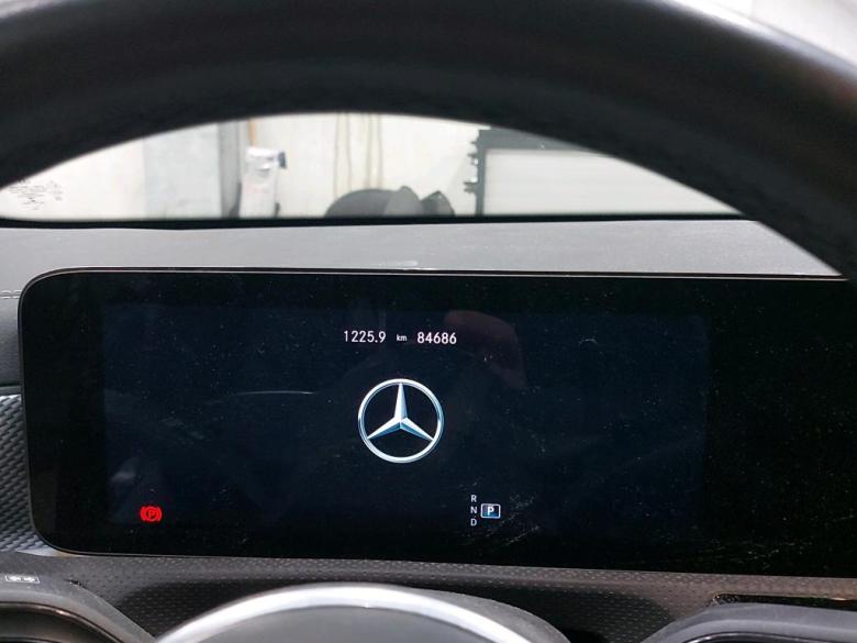 Mercedes CLA 180 d SB Aut. Progressive Widescreen Ambient LED Navi Sport-Leather Klima PDC ... #4