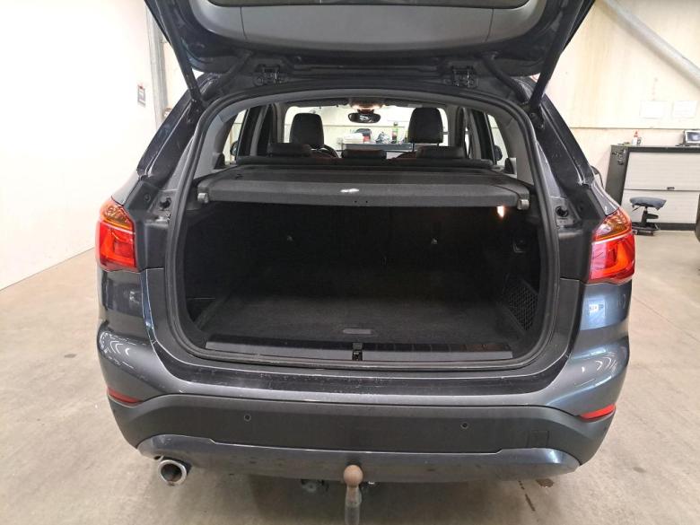 BMW X1 sDrive16d Navi Leather Klima PDC ... #6