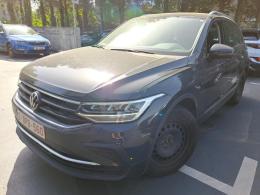 Volkswagen Tiguan 1.5 TSI Active Aut. LED CarPlay Navi Camera Klima PDC ...