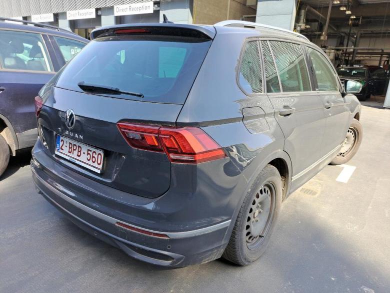 Volkswagen Tiguan 1.5 TSI Active Aut. LED CarPlay Navi Camera Klima PDC ... #3