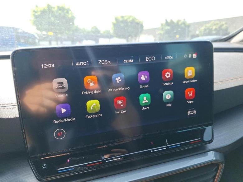 Cupra Formentor 1.4 e-Hybrid Aut. LED CarPlay Navi 1/2 Sport-Leather Klima PDC ... #6