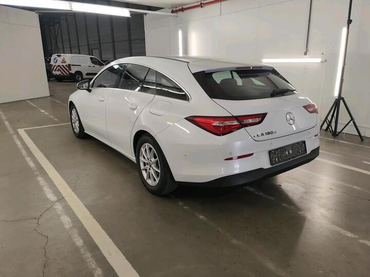 Mercedes CLA 180 d Aut. Navi Klima PDC ... #3